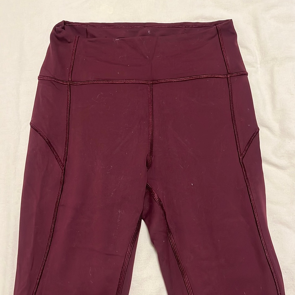 LULULEMON  7/8 TRAINING LEGGINGS SIZE 6 BARELY WORN